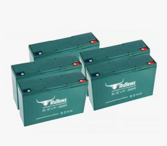 Меры безопасности при работе с АКБ: как предотвратить возгорание? фото