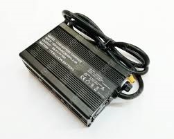Зарядное устройство (модель Enerise EMC-240) 36 Вольт 5 Aмпер фото