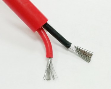 2*1,0 мм² Двойной медный провод в силиконовой изоляции (красный, UL3135) фото