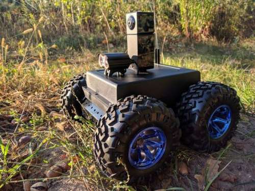 Робот-охранник 4WD фото